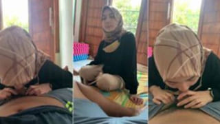 Sepongan Gadis Manis Hijab Imut Nyepong Pacar Vira